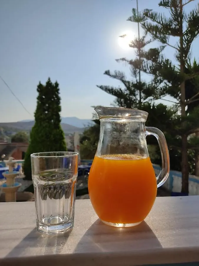 Esmeralda Hotel & Restaurant Ksamil