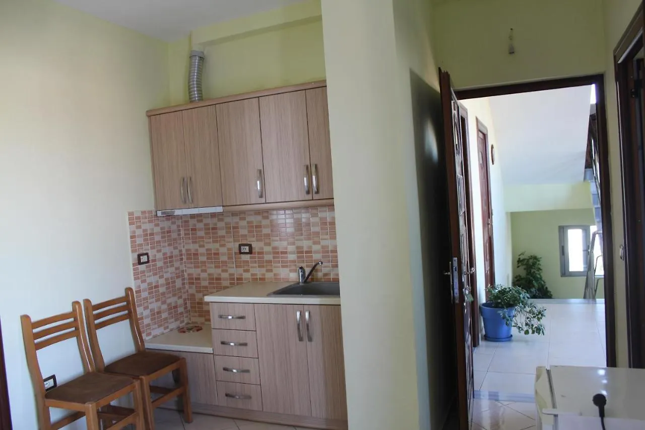 **  Esmeralda Hotel & Restaurant Ksamil Albanien