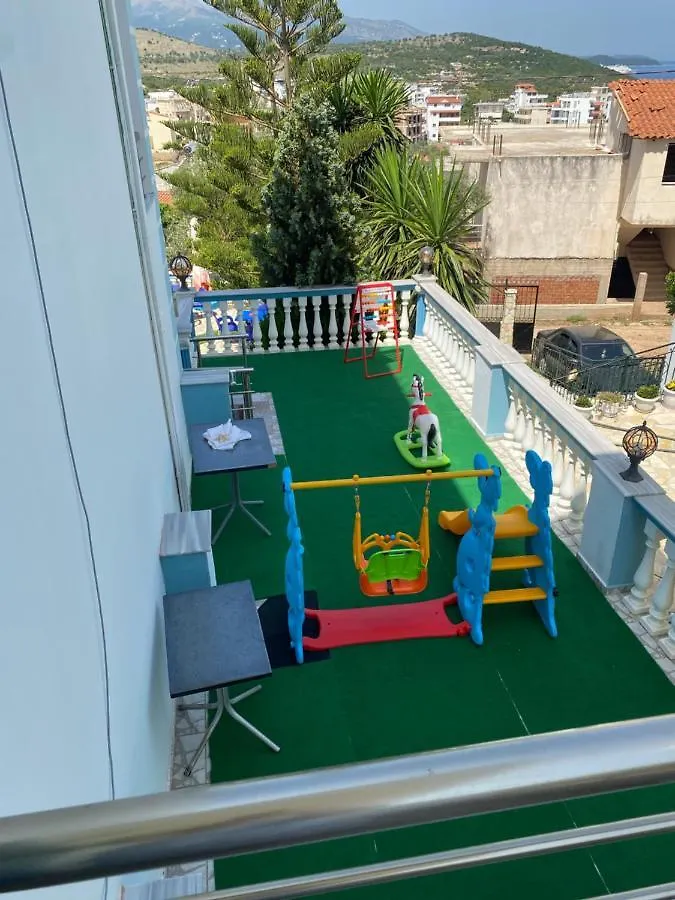 Esmeralda Hotel & Restaurant Ksamil