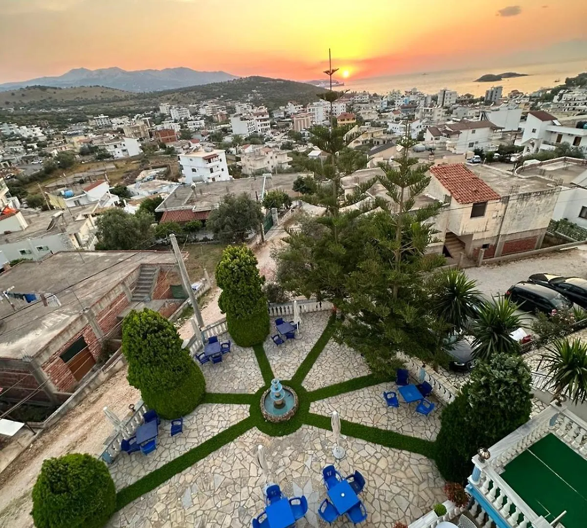 קסאמיל Esmeralda Hotel & Restaurant