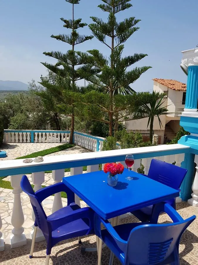 Esmeralda Hotel & Restaurant Ksamil