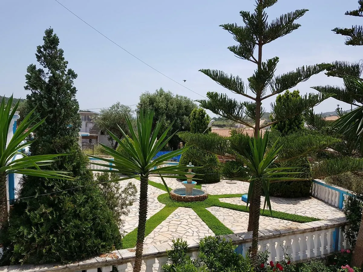 Esmeralda Hotel & Restaurant Ksamil